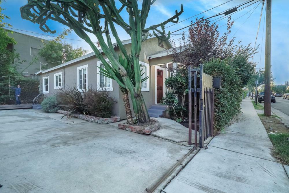 Ferienwohnung Stylish 2 Bed & 2 Bath At The Heart Of Hollywood With Free Parking - One Car Only Los Angeles Exterior foto